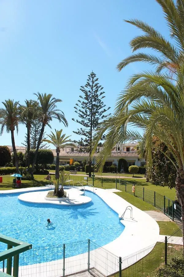 Apartamento En Milla De Oro Marbella 0*,